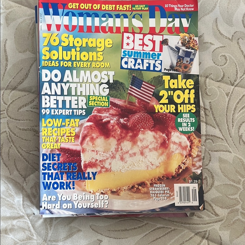 Colorful Magazine Collection - Picture 8 of 15